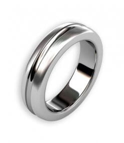 sidenmatt handgjord förlovningsring