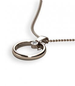 hållare för slät ring med briljantslipad diamant