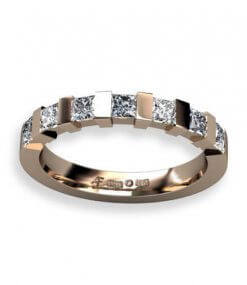 3 mm alliansring i rött guld med prinsess slipade diamanter