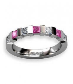 alliansring i vitguld med rosa safirer och diamanter