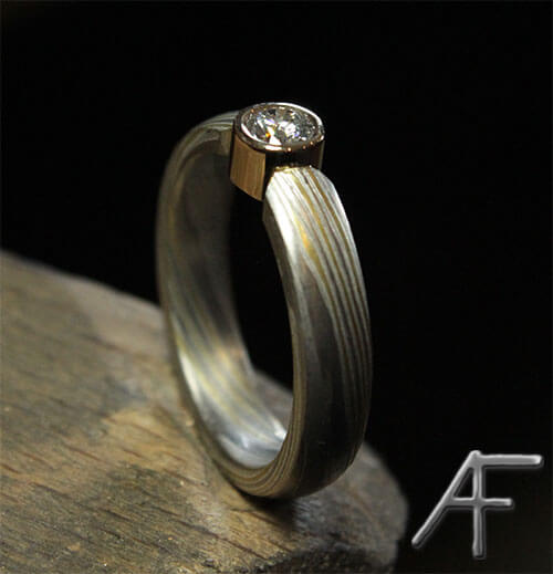 Mokume med chanerfattning