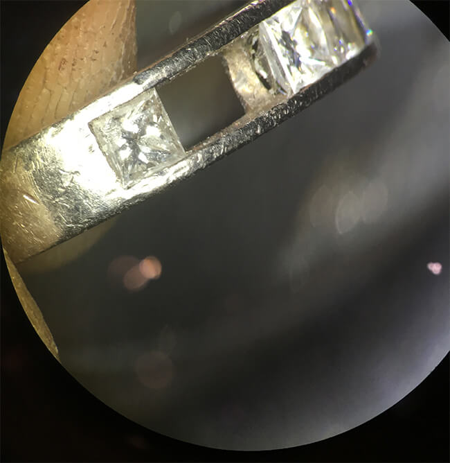 diamant lossnat i vigselring