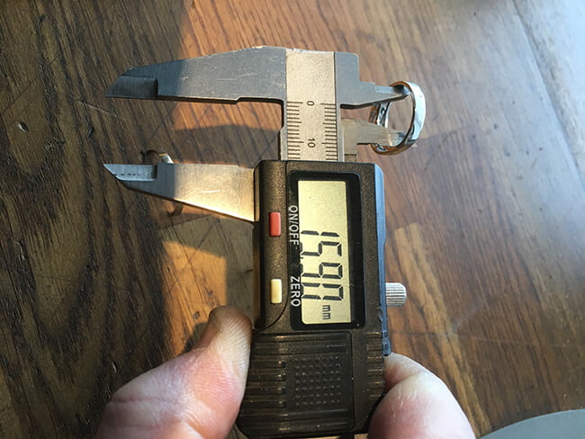 guldring minskad i storlek