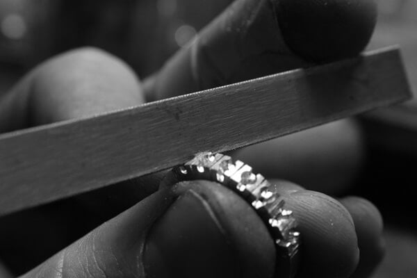 handgjord alliansring