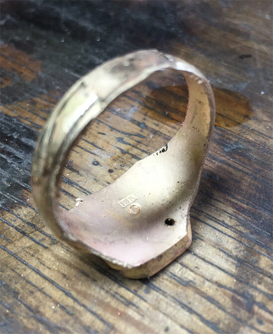 klackringen har nu fått innerskenans guld bortsågat